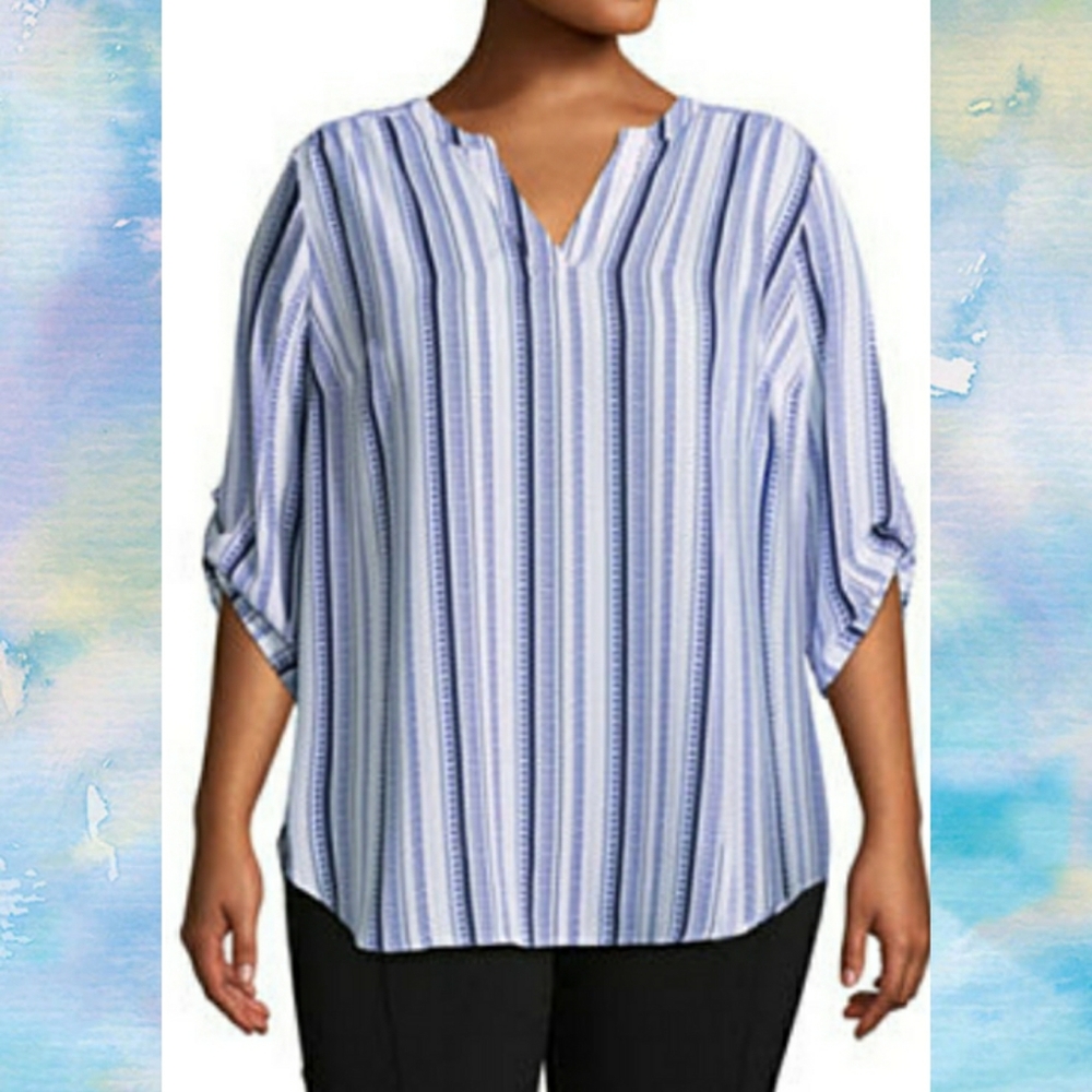 SOLD-Worthington Woman V-neck Woven Tunic